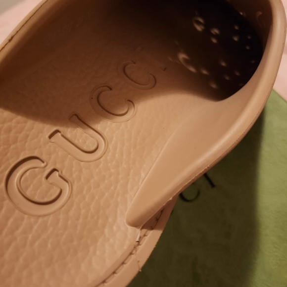 Gucci Clogs - Picture 3 of 15